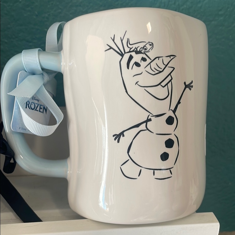 Rae Dunn Disney Frozen Olaf Mug - Warm Hugs